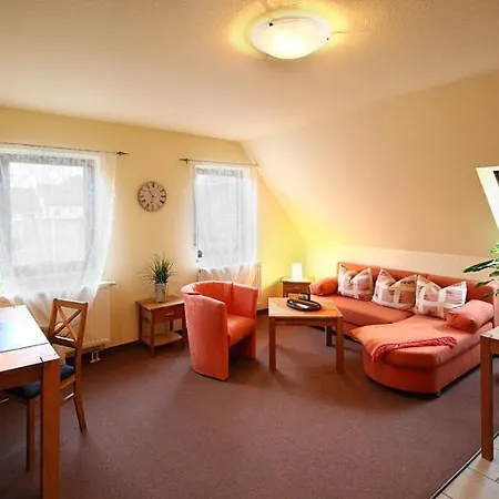 Hotel-pension Zum Markt 3*